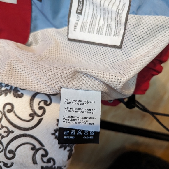 Helly Hansen rain jacket - Picture 7 of 12